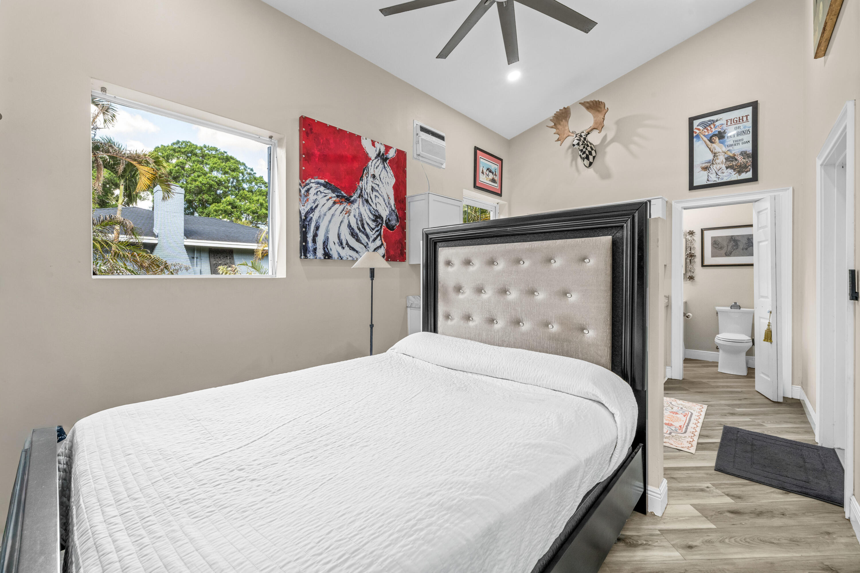 LOXAHATCHEE GROVES - Residential Lease