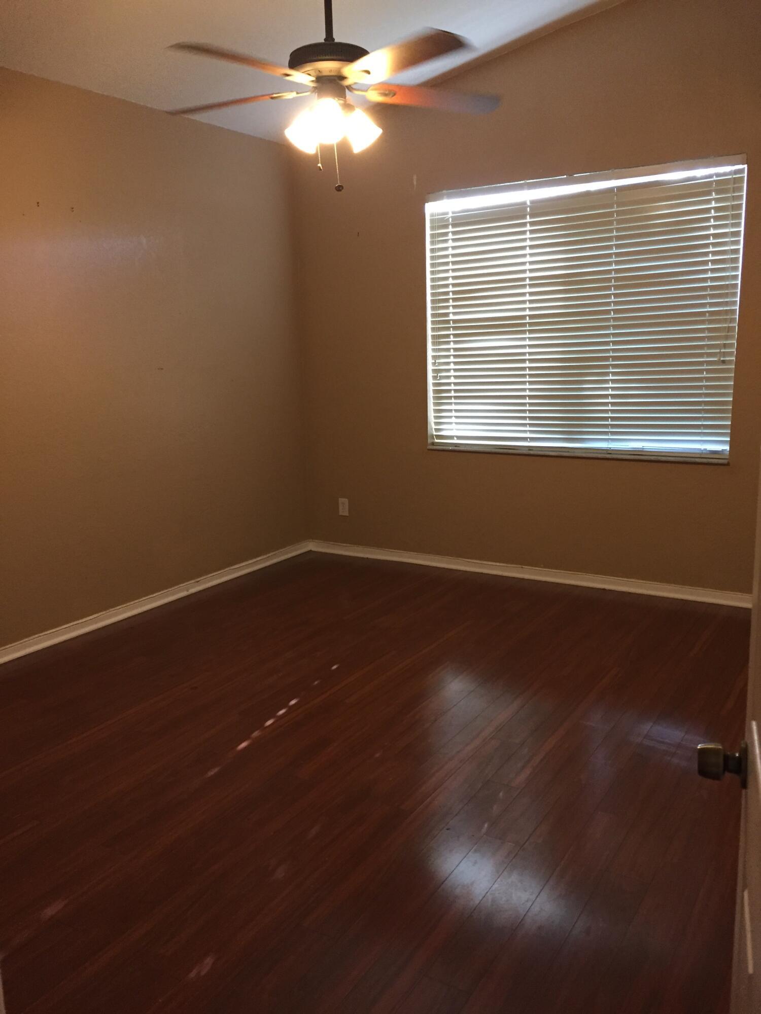 DILLMAN FARMS - Residential Lease