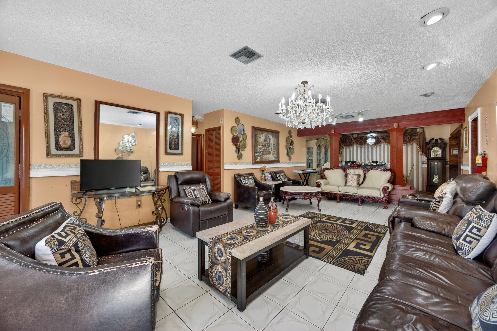 Pine Tree Manor Sec 02 - Residential