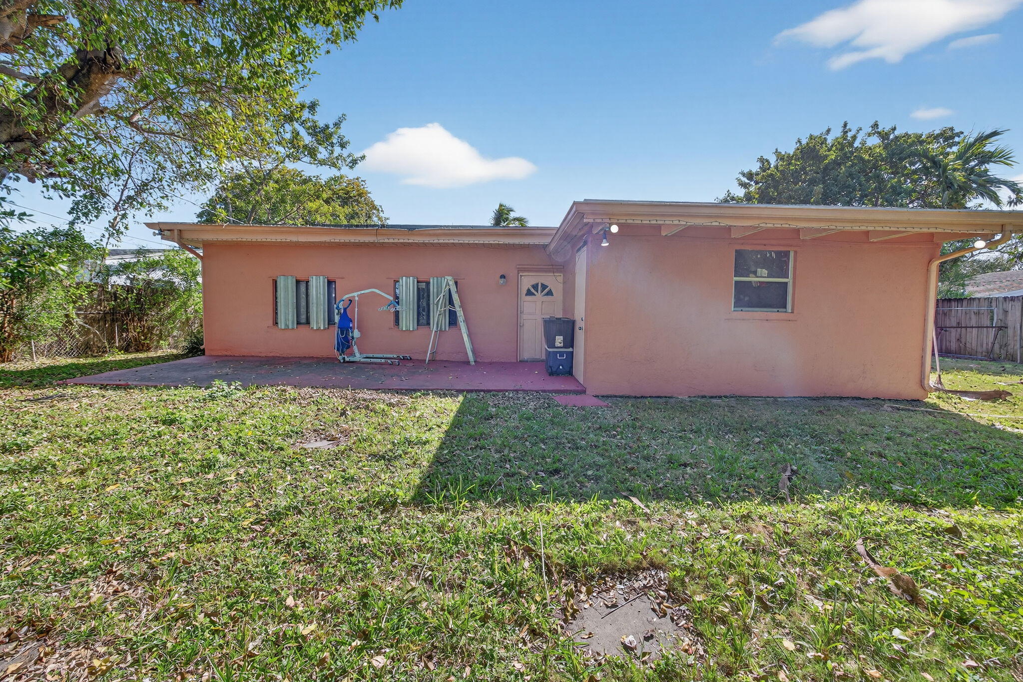 Pine Tree Manor Sec 02 - Residential