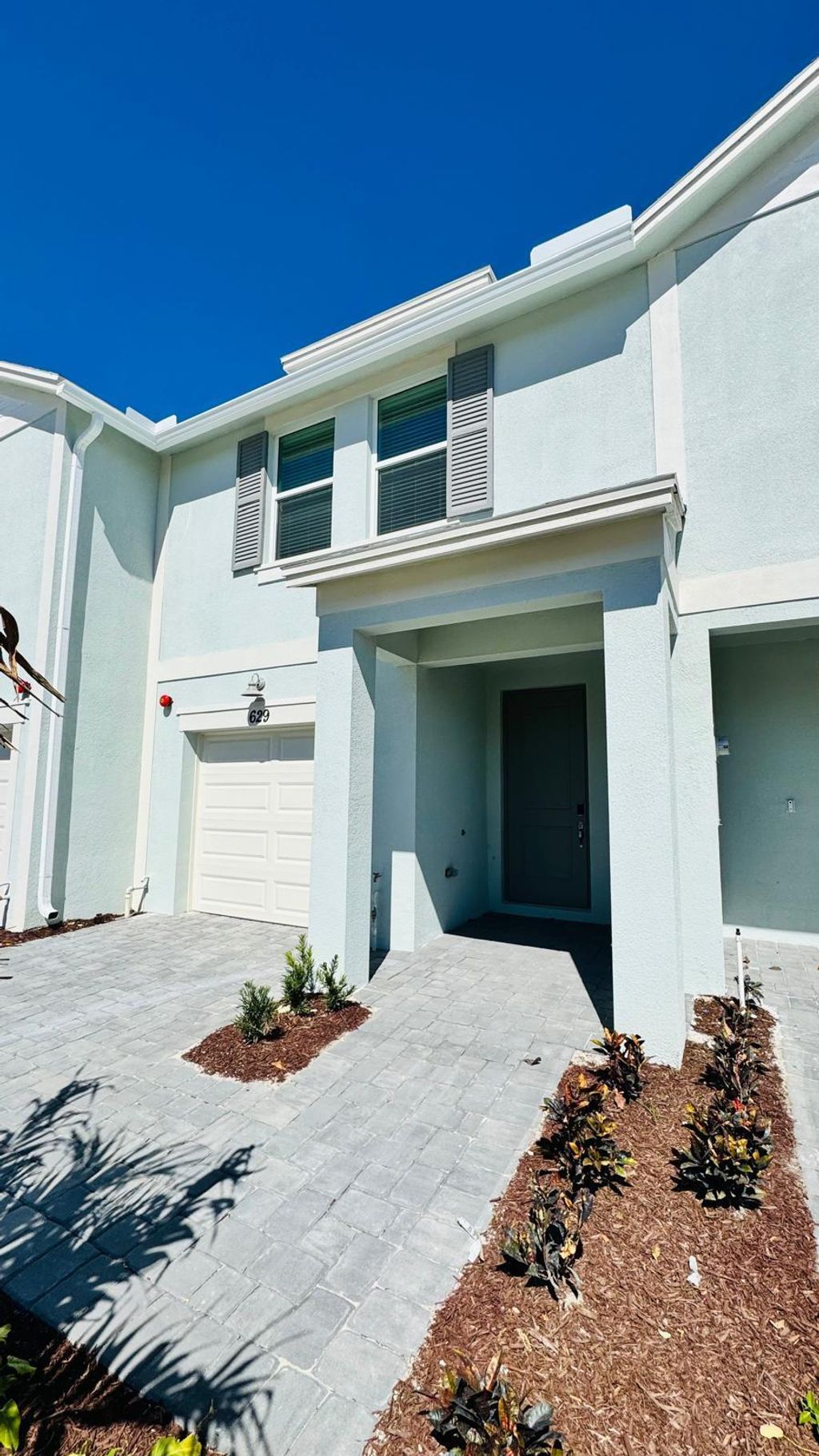 Photo of 629 Salisbury Circle, Fort Pierce, FL 34982 (MLS # R11166741)