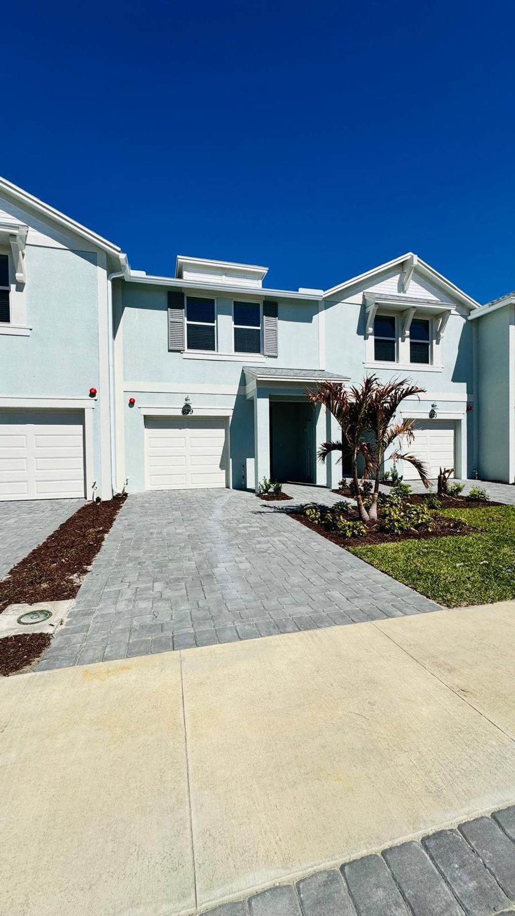 Photo of 629 Salisbury Circle, Fort Pierce, FL 34982 (MLS # R11166741)