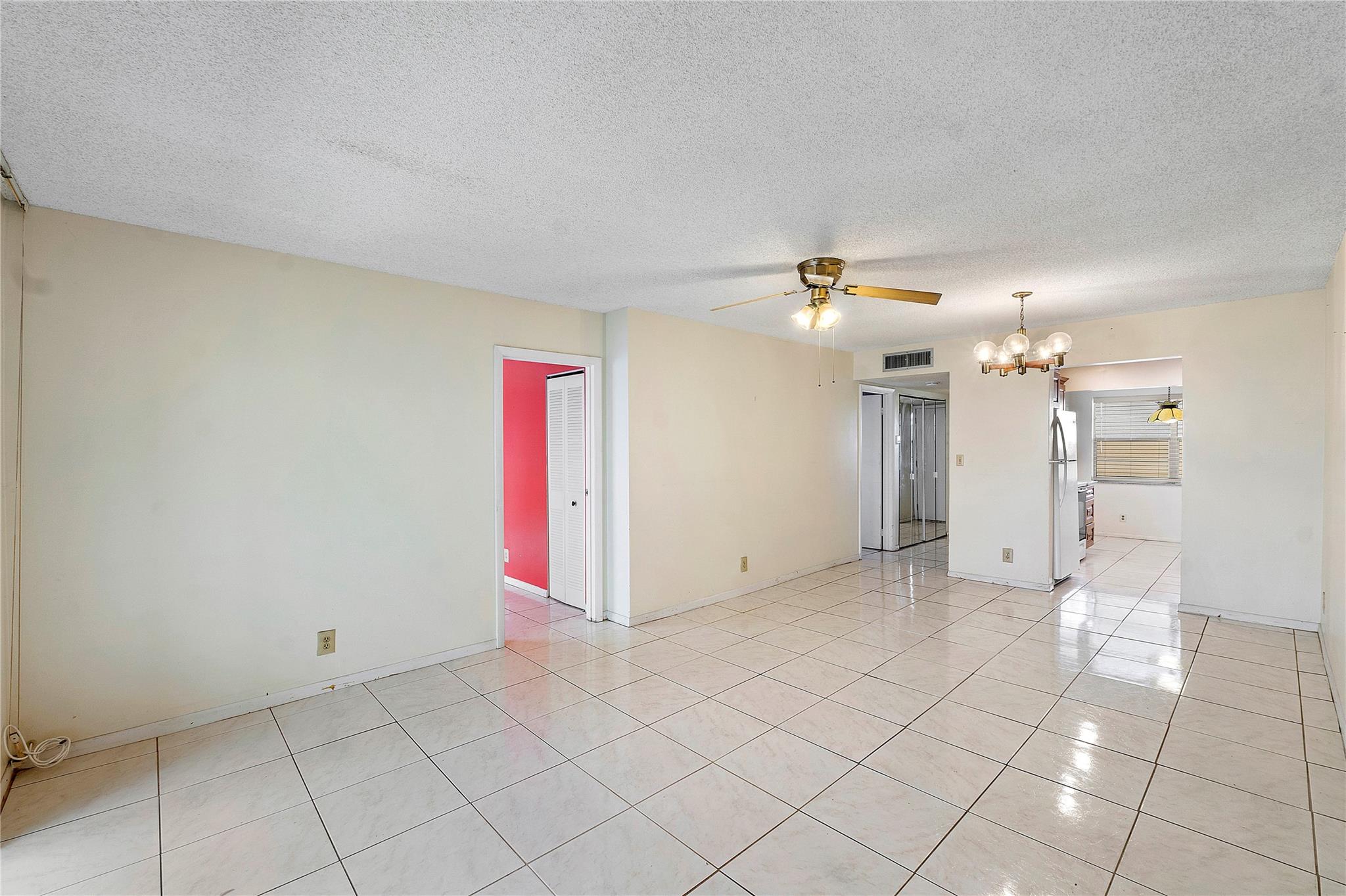 FAIRWAYS OF TAMARAC - Residential