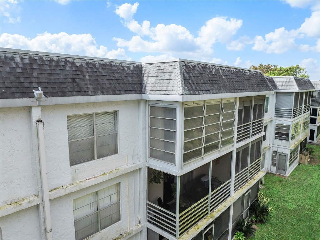 FAIRWAYS OF TAMARAC - Residential