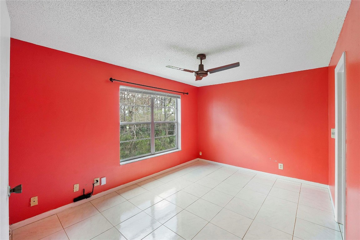 FAIRWAYS OF TAMARAC - Residential