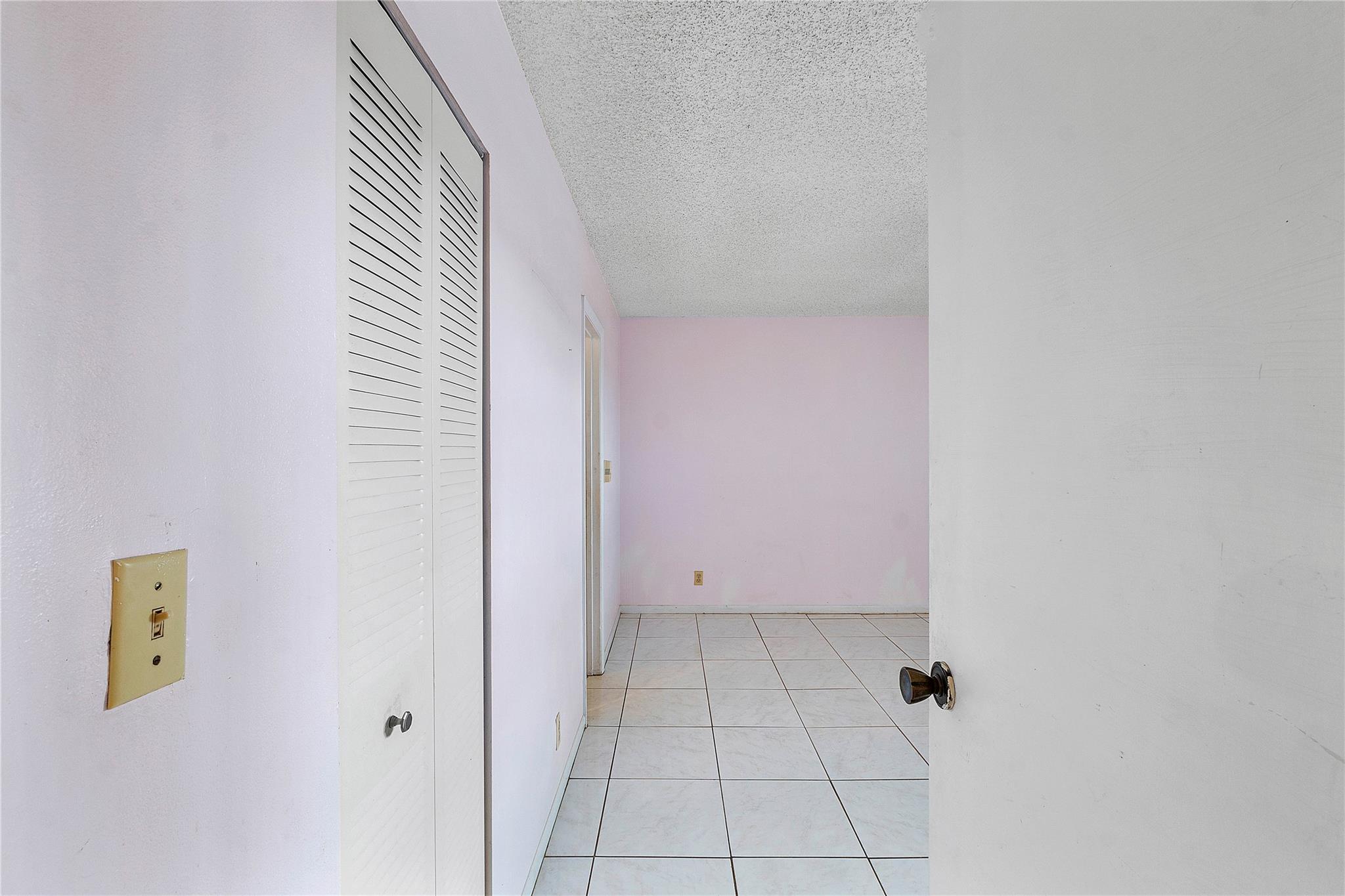 FAIRWAYS OF TAMARAC - Residential
