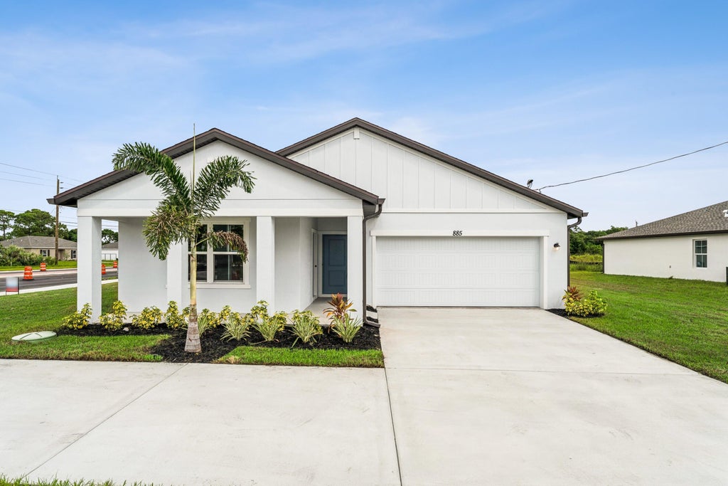 Photo of 885 SW Tulip Boulevard #40, Port Saint Lucie, FL 34953 (MLS # R11125185)