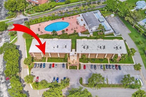 10643 W Clairmont Circle 202 Tamarac FL 33321