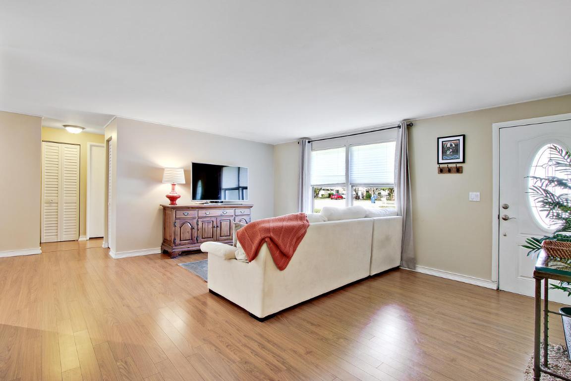 CRESTWOOD SUB UNIT 2 - Residential