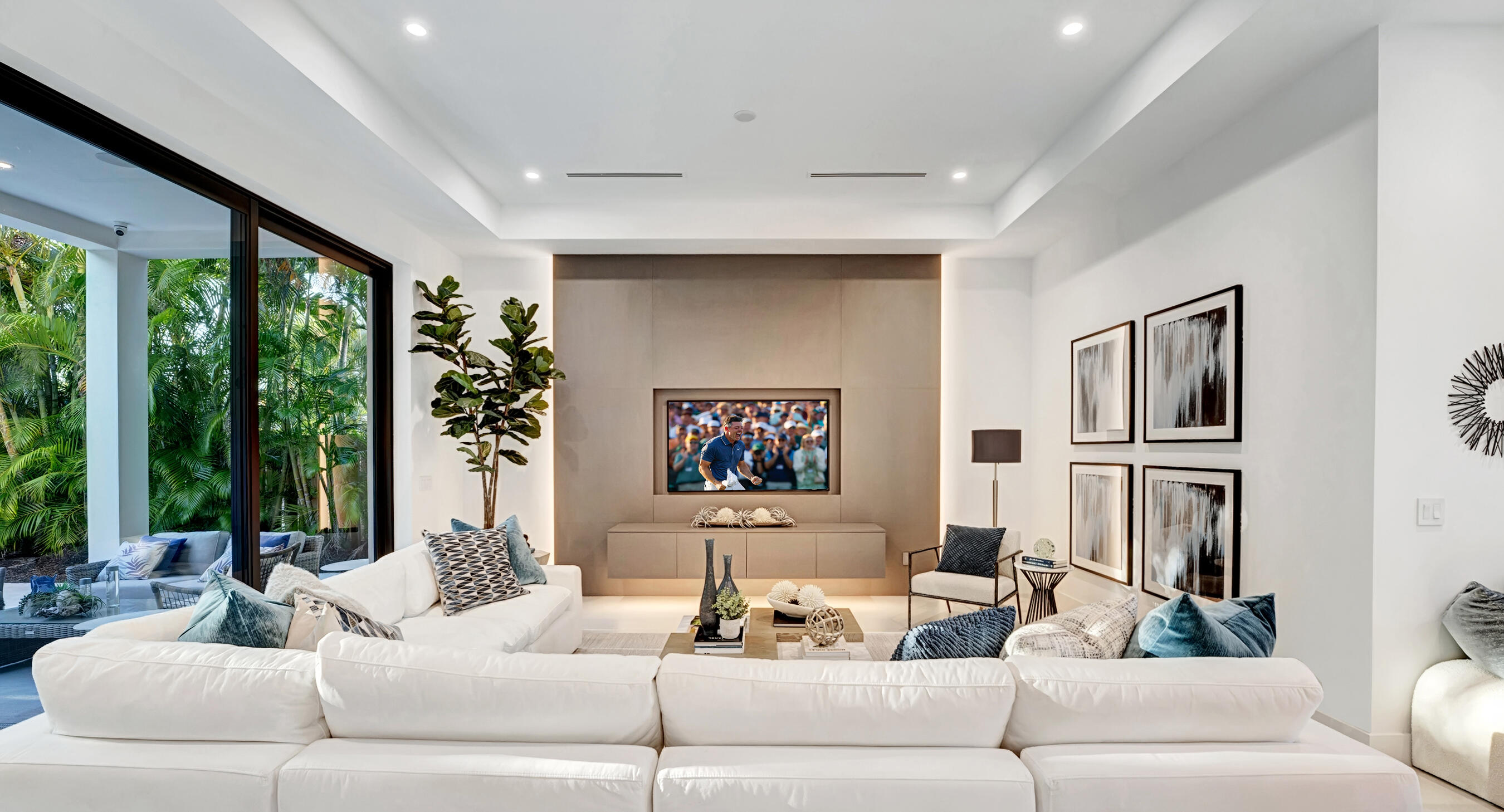 BOCA VILLAS HEIGHTS - Residential