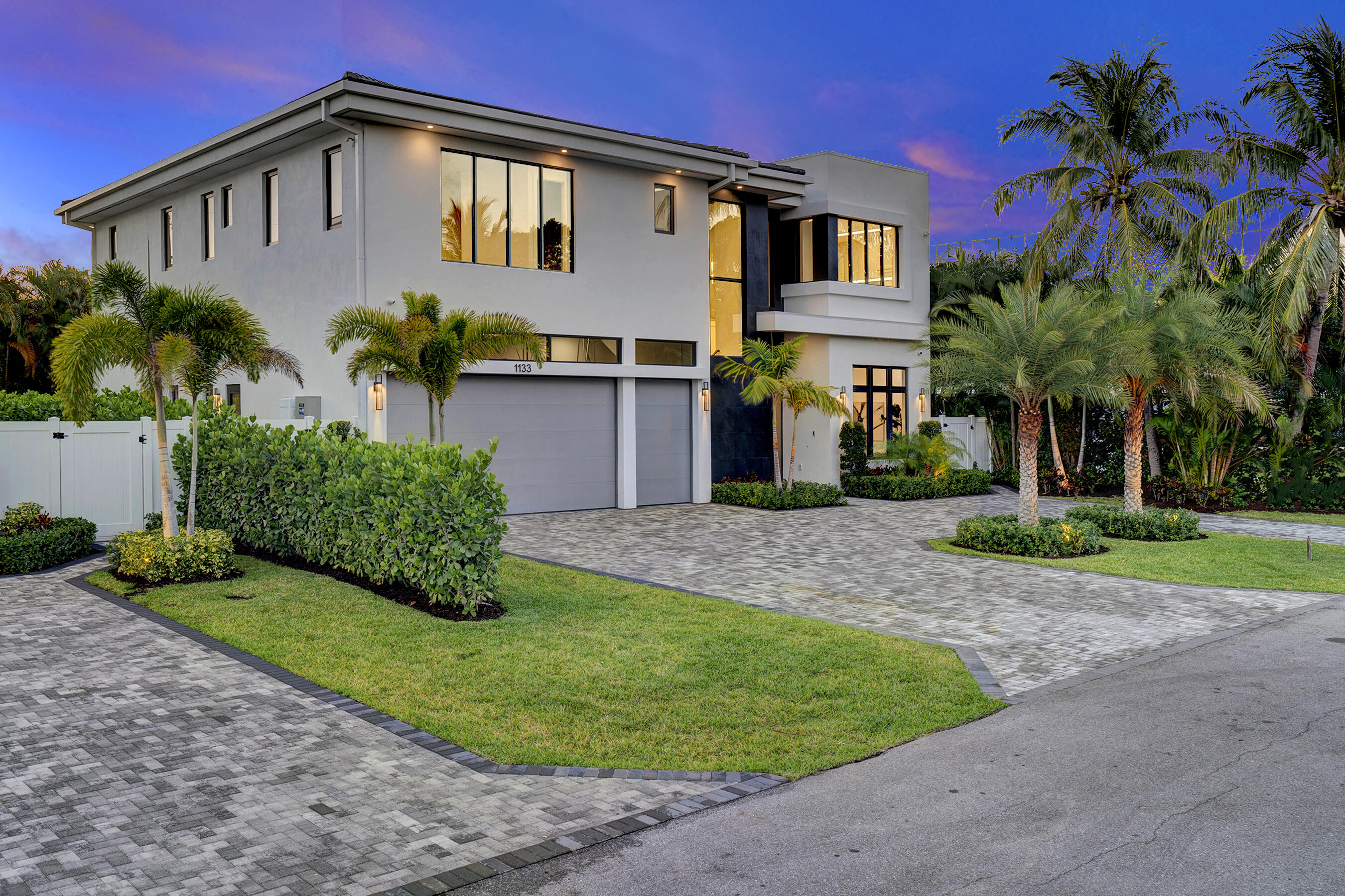 BOCA VILLAS HEIGHTS - Residential