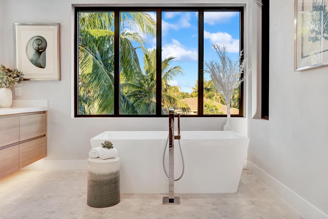 BOCA VILLAS HEIGHTS - Residential