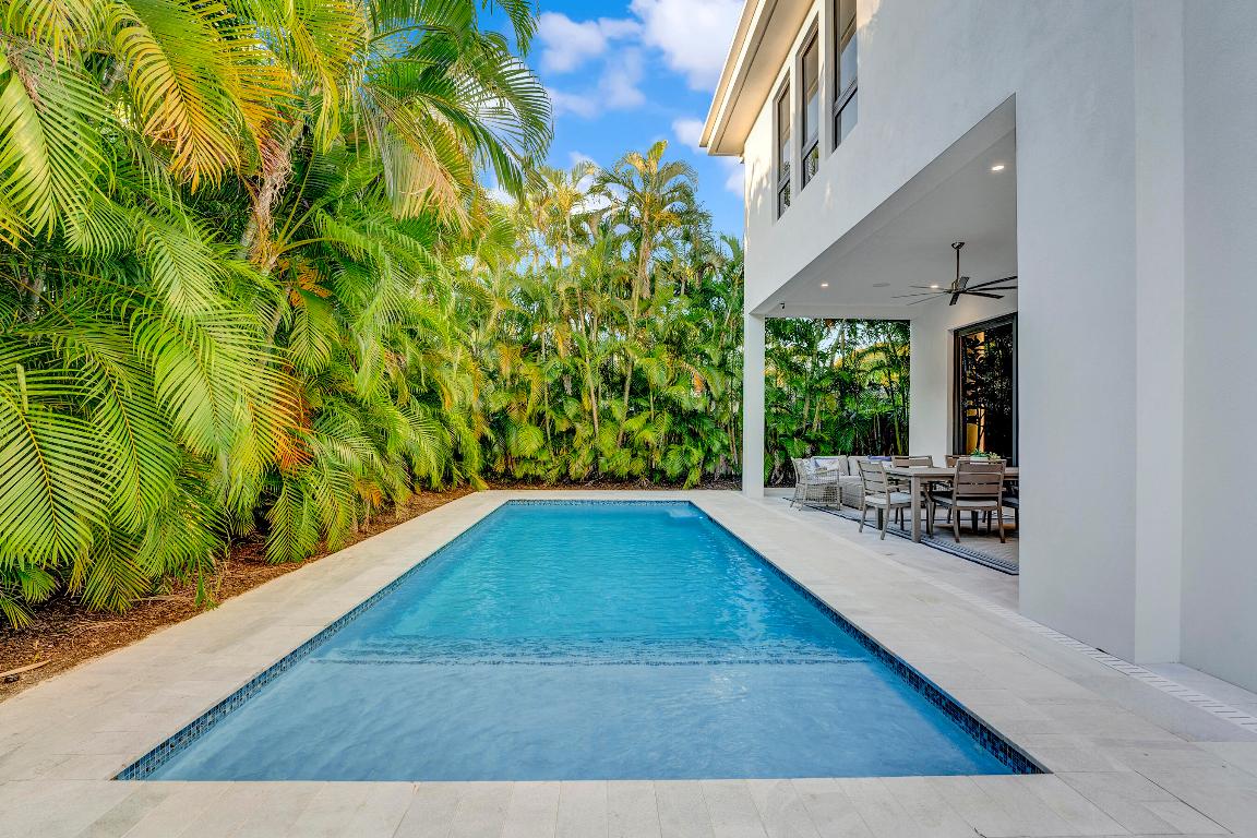 BOCA VILLAS HEIGHTS - Residential