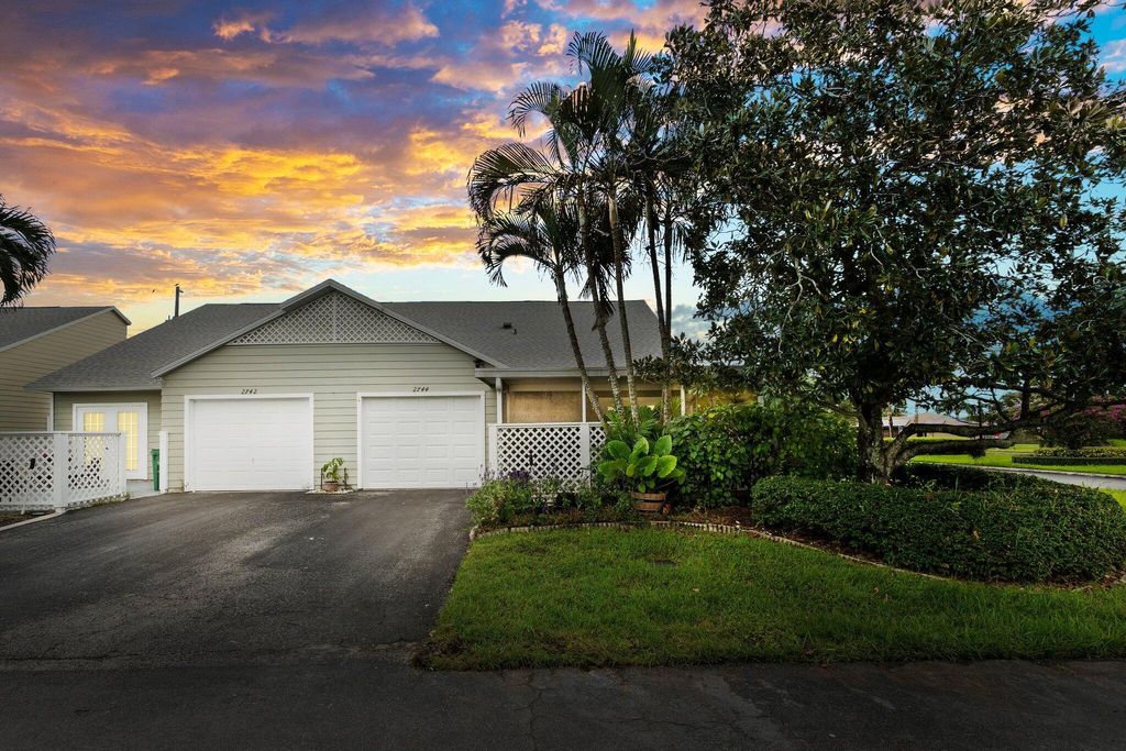 Photo of 2744 SE Tropical East Circle, Port St Lucie, FL 34952 (MLS # R10927036)