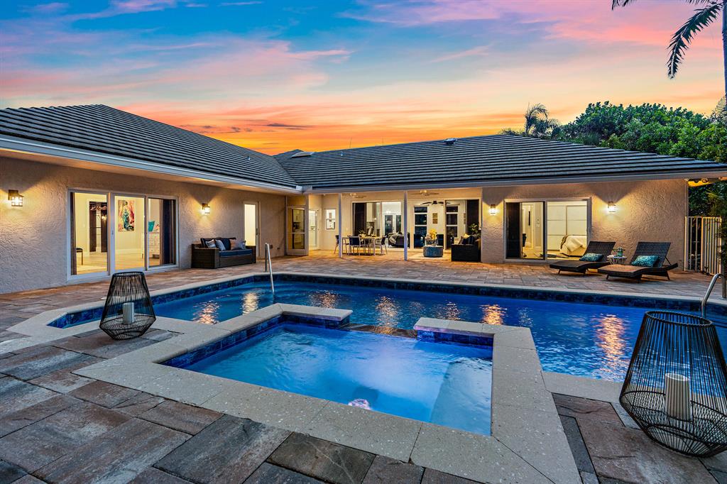 SEAGATE EXTENSION - Residential