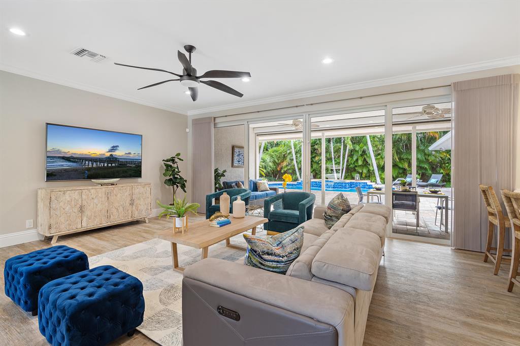 SEAGATE EXTENSION - Residential