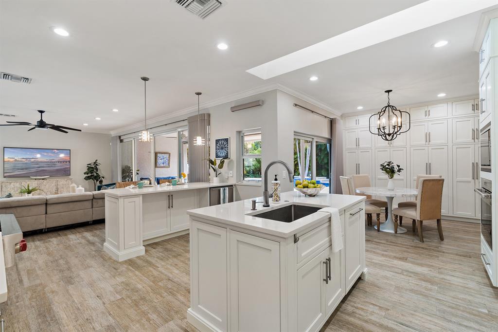 SEAGATE EXTENSION - Residential