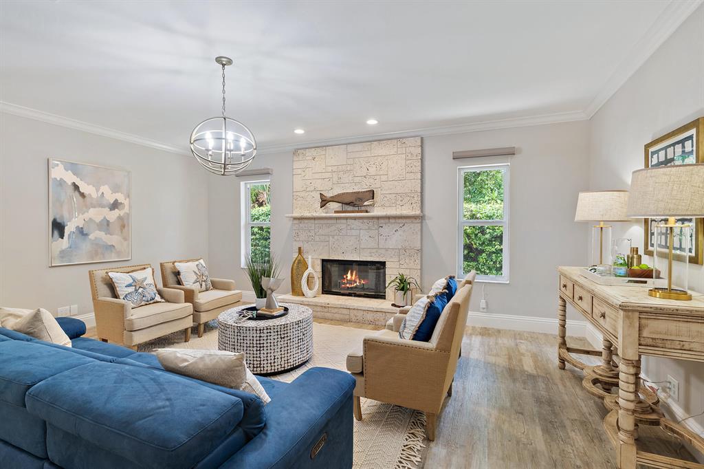 SEAGATE EXTENSION - Residential