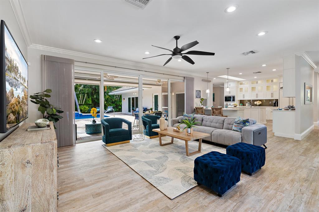 SEAGATE EXTENSION - Residential