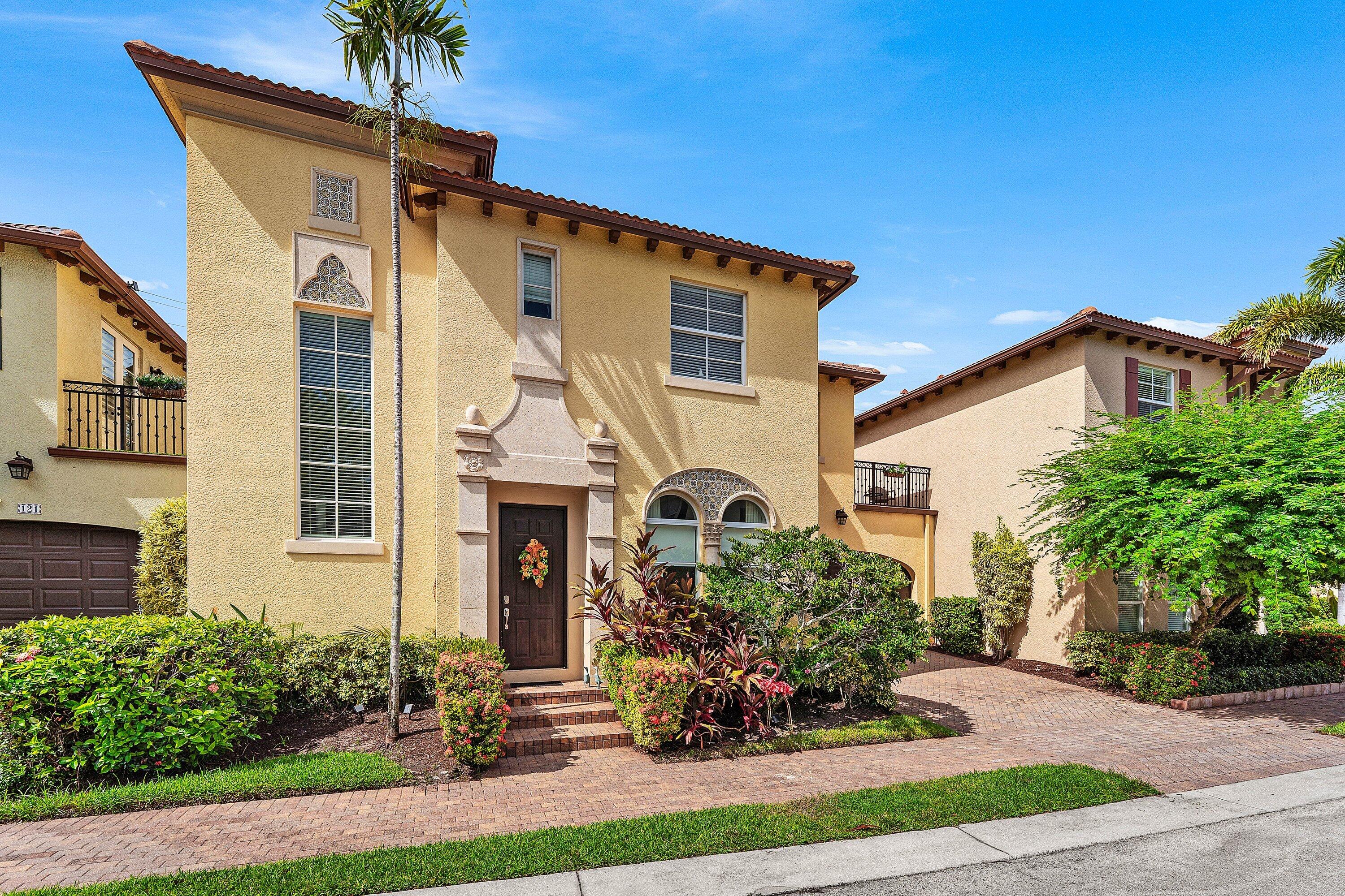 115 VIA POINCIANA Lane