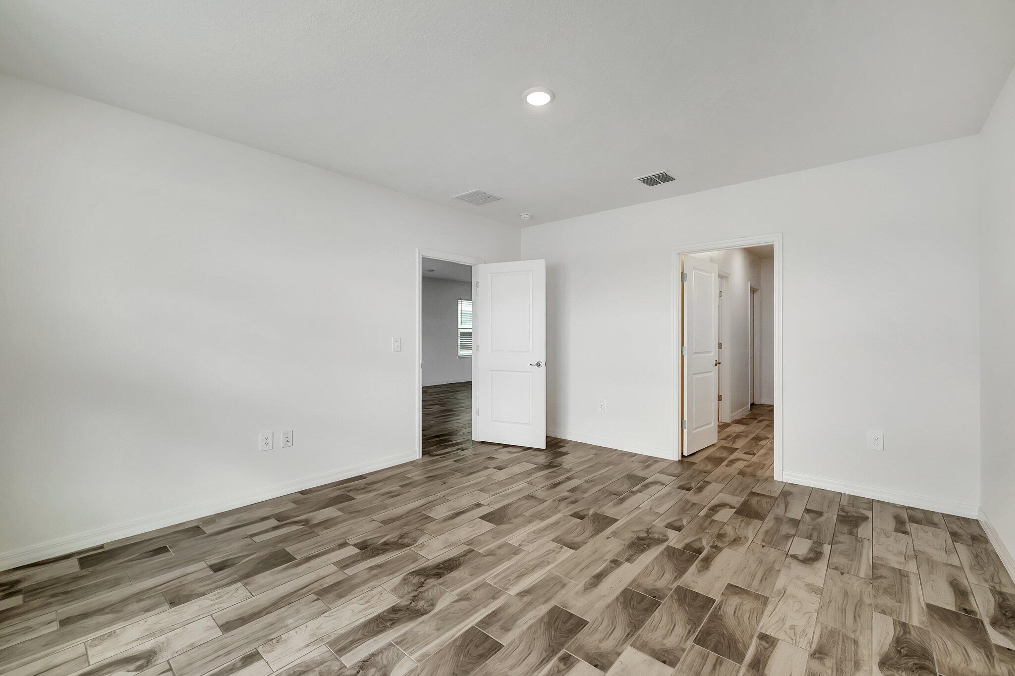 VERANO SOUTH PUD 1 - POD - Residential Lease