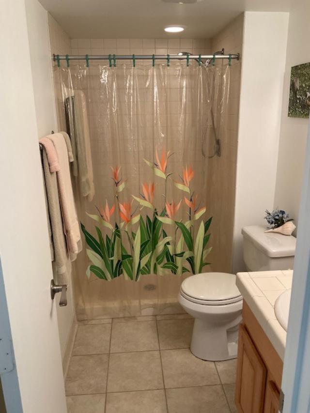 RIVER CLUB CONDO - Residential