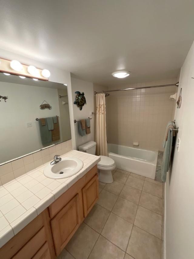 RIVER CLUB CONDO - Residential