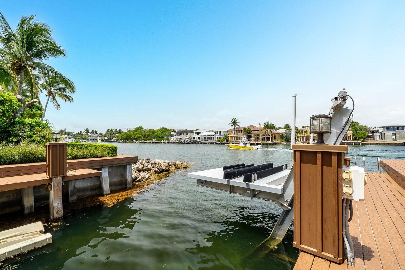 BOCA RATON RIVIERA UNIT D - Residential