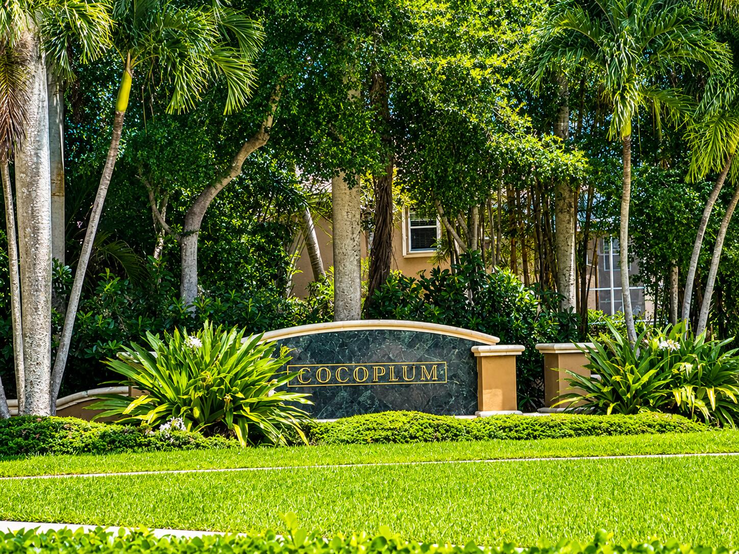 Properties 5201 SANCERRE Circle