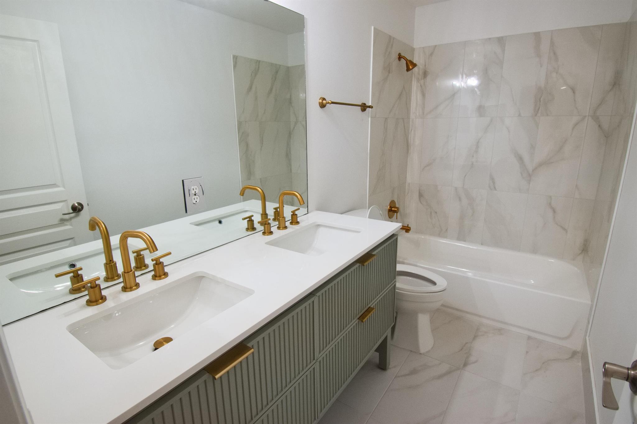 NAUTICA ISLES WEST 3 - Residential