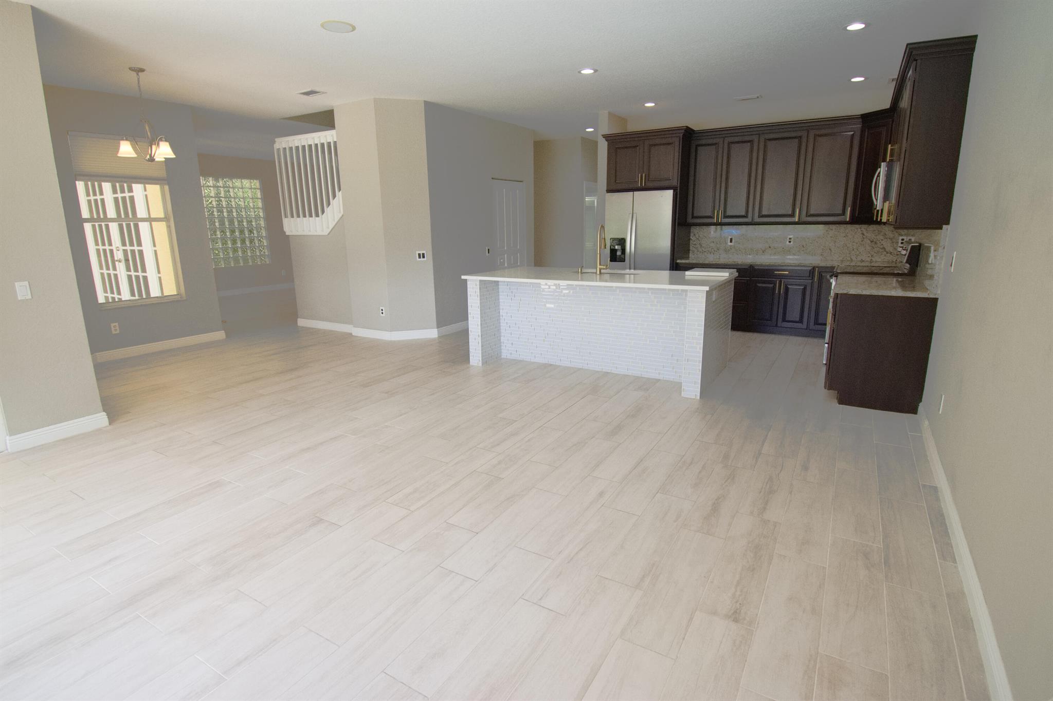 NAUTICA ISLES WEST 3 - Residential