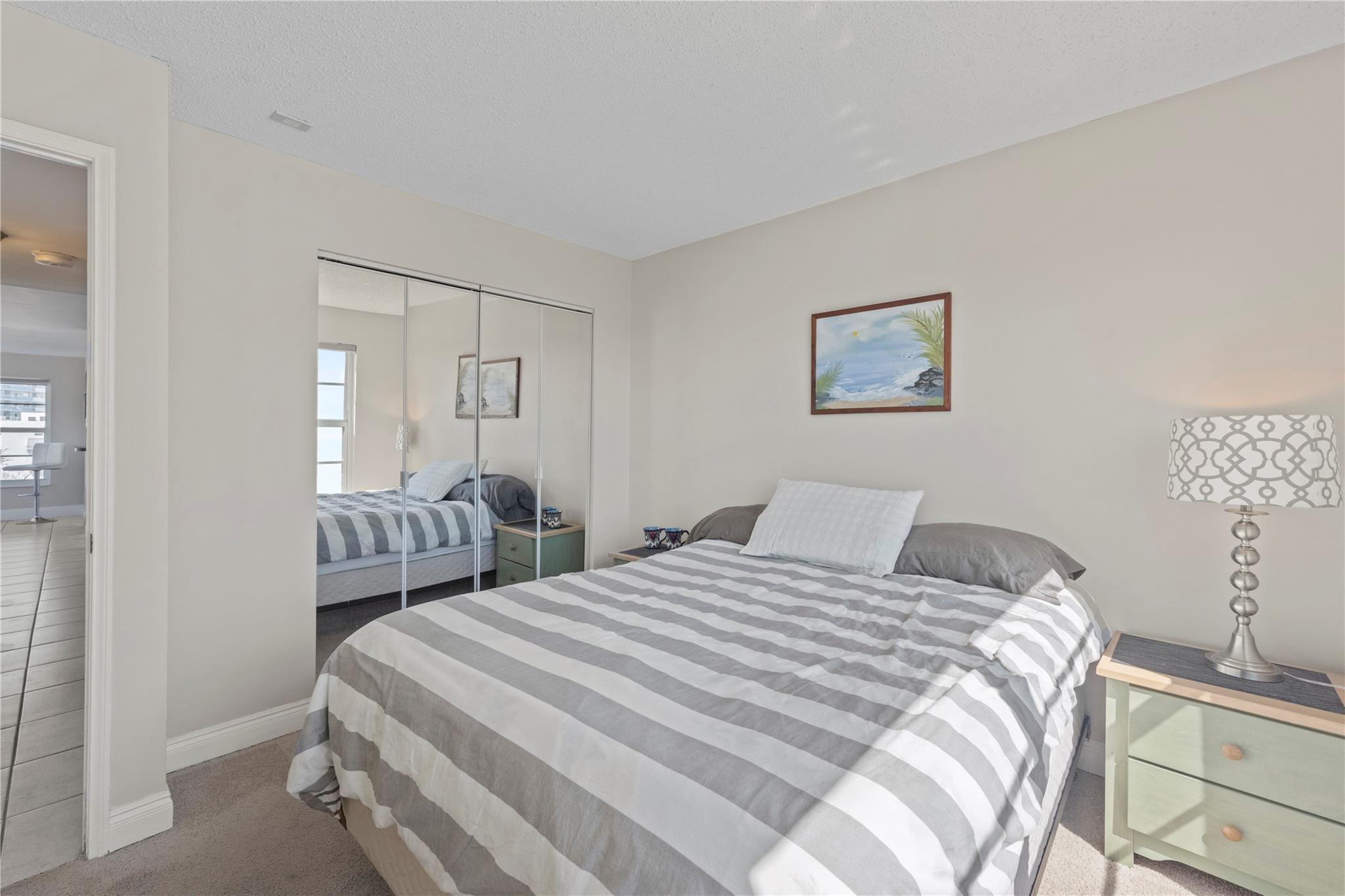 HARBOR'S EDGE CONDOMINIUM - Residential Lease