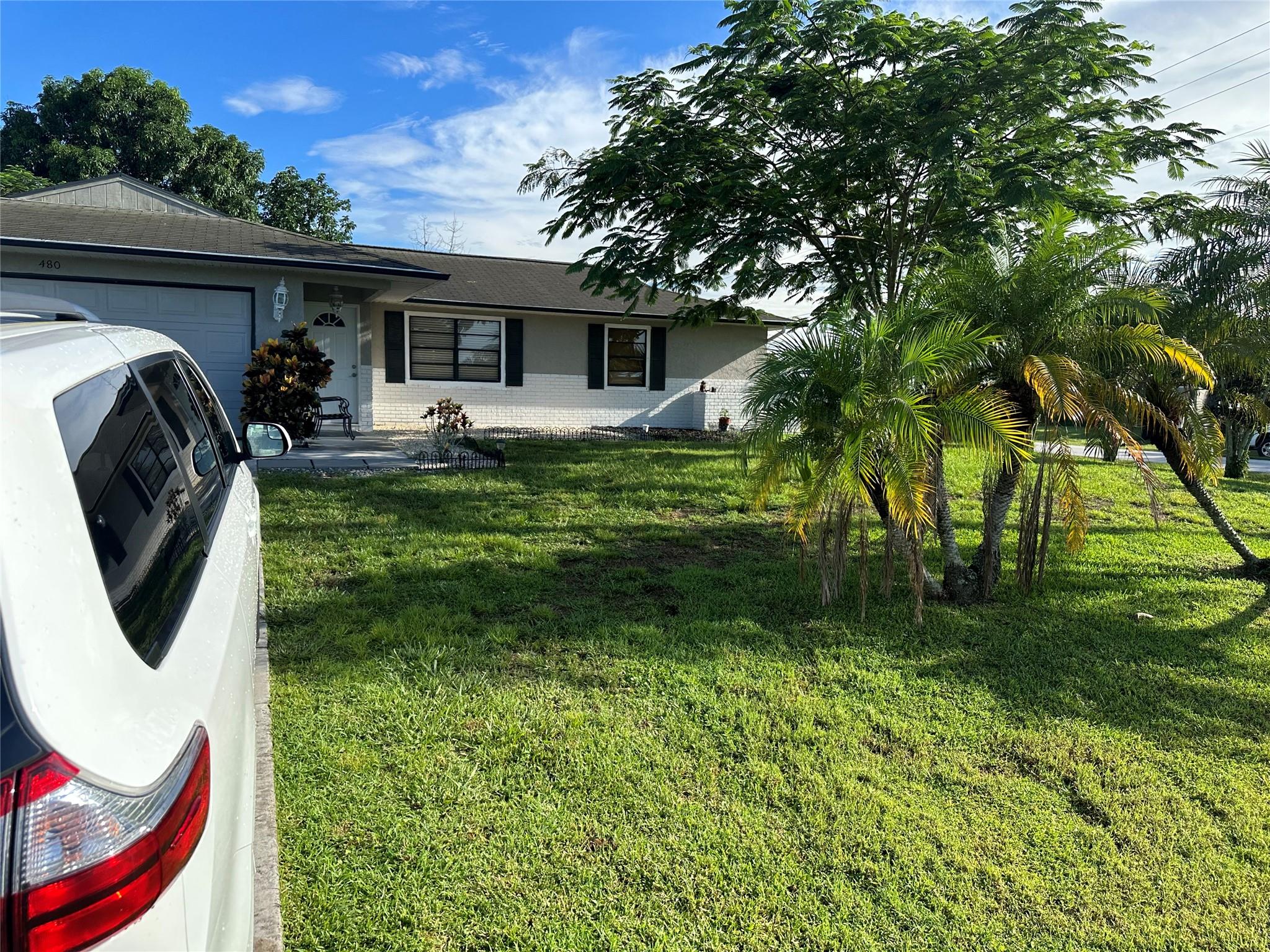 480 SW Lakehurst Dr, Port St Lucie, FL, 34983/$374,999 1 480 SW Lakehurst Dr