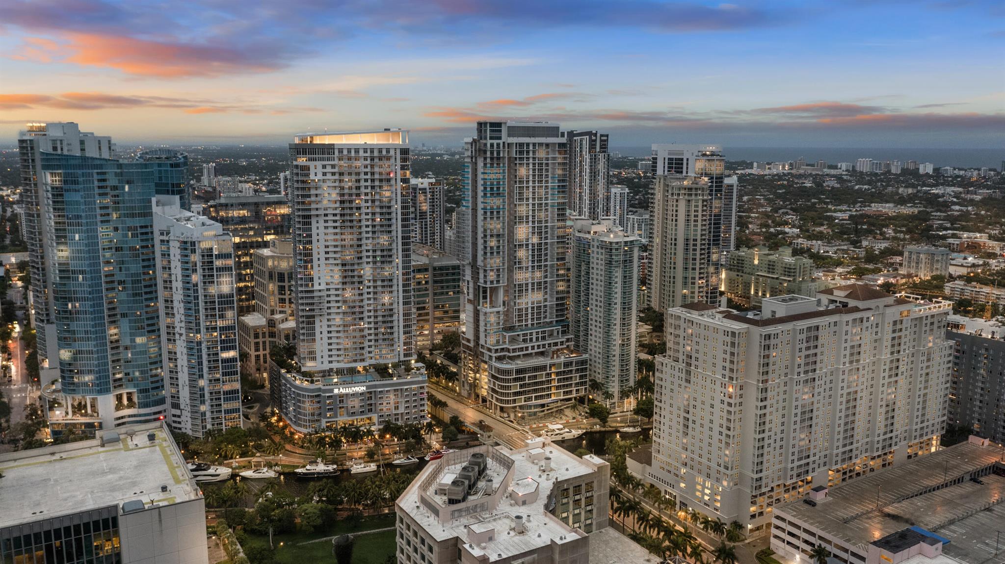 PARAMOUNT FT LAUDERDALE C - Residential