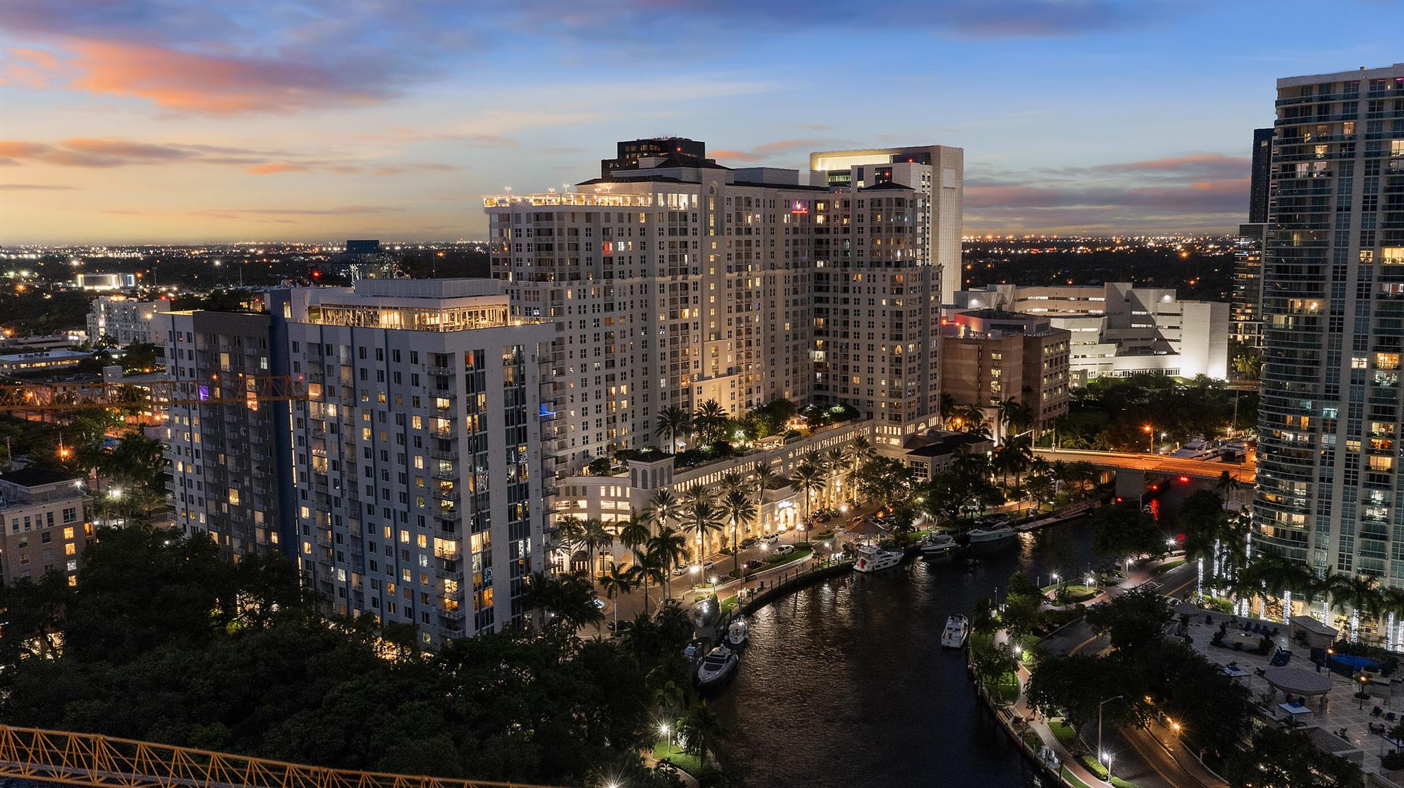 PARAMOUNT FT LAUDERDALE C - Residential