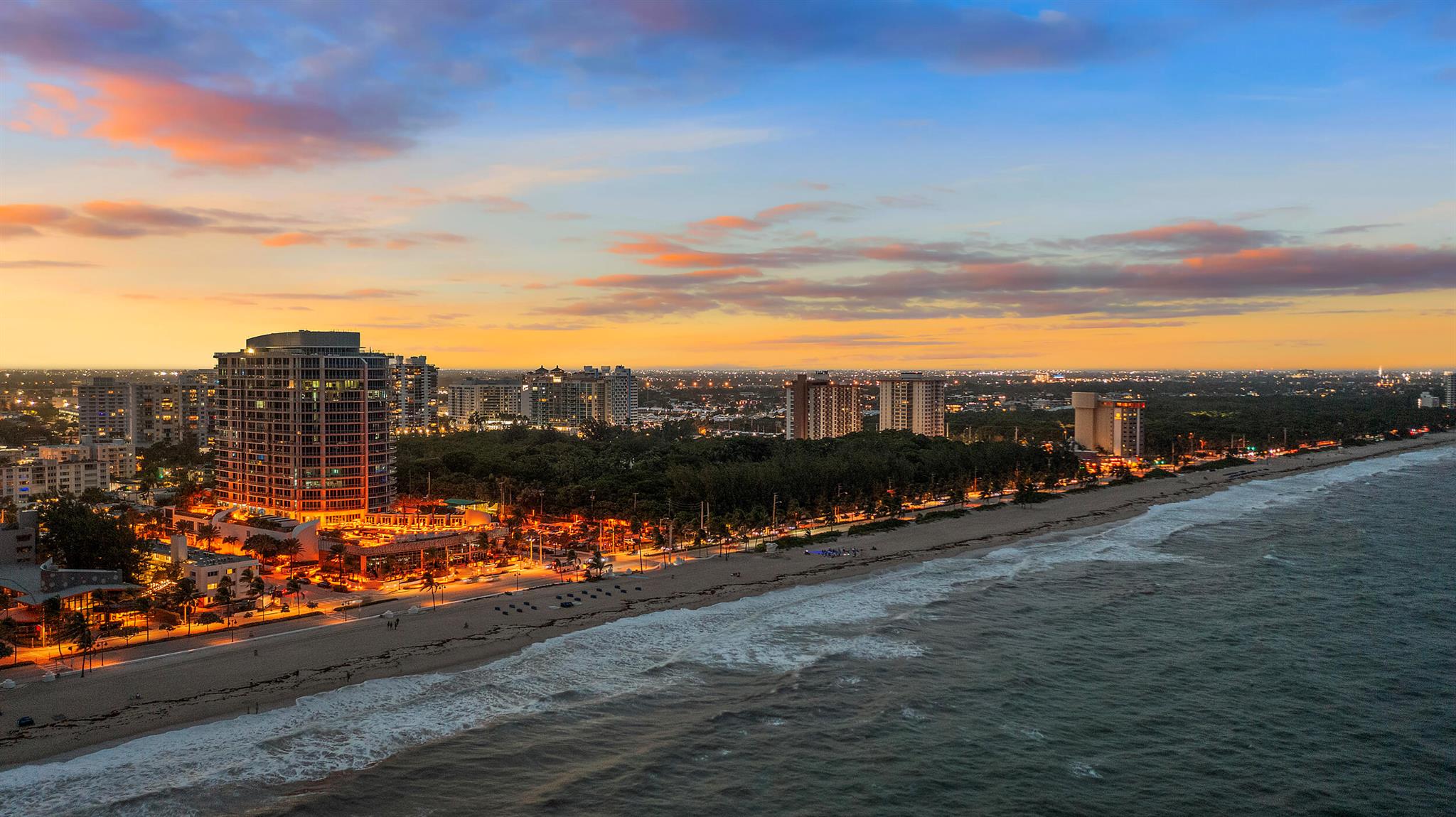 PARAMOUNT FT LAUDERDALE C - Residential