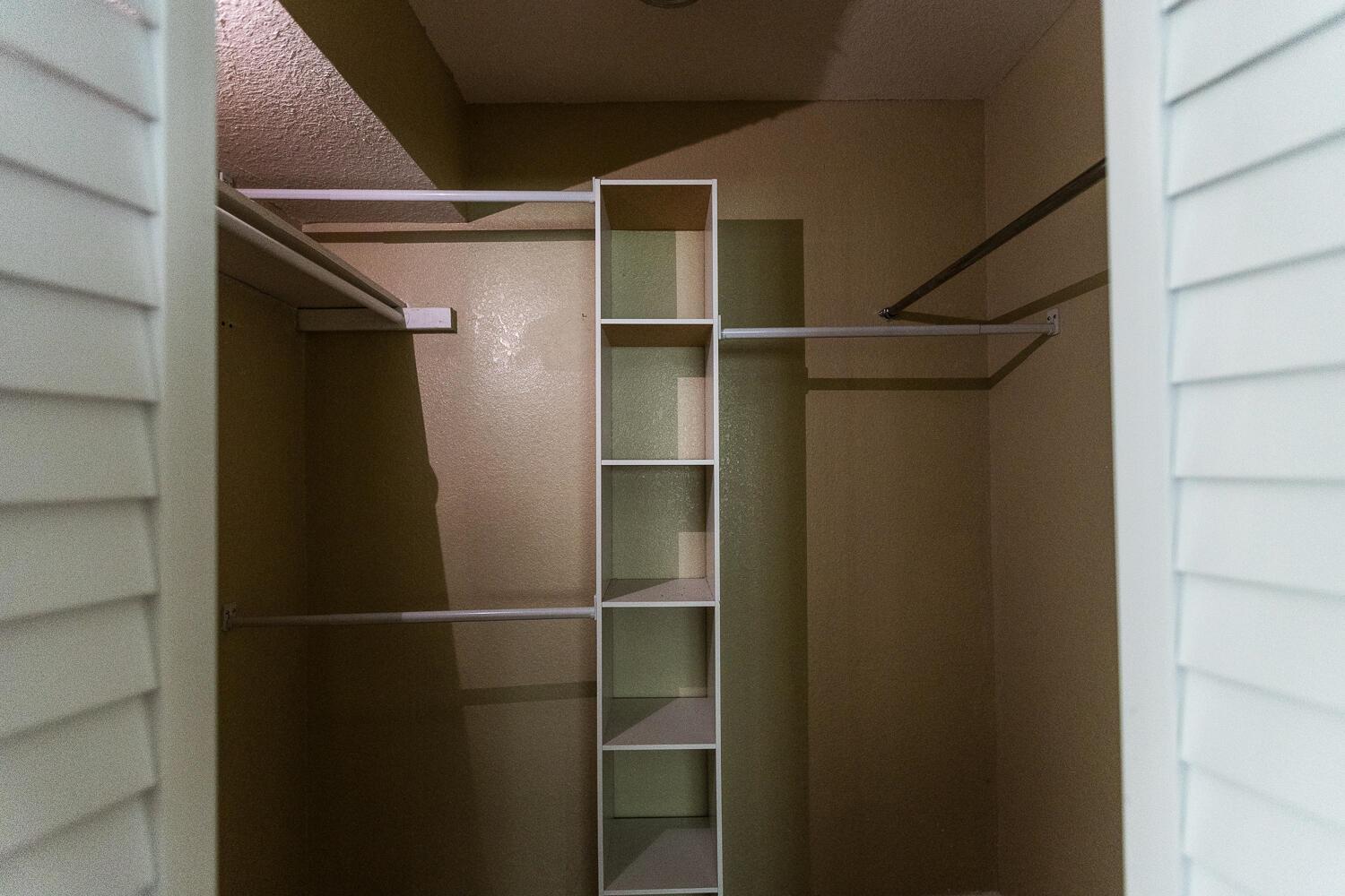 OLEANDER GARDENS CONDO - Residential