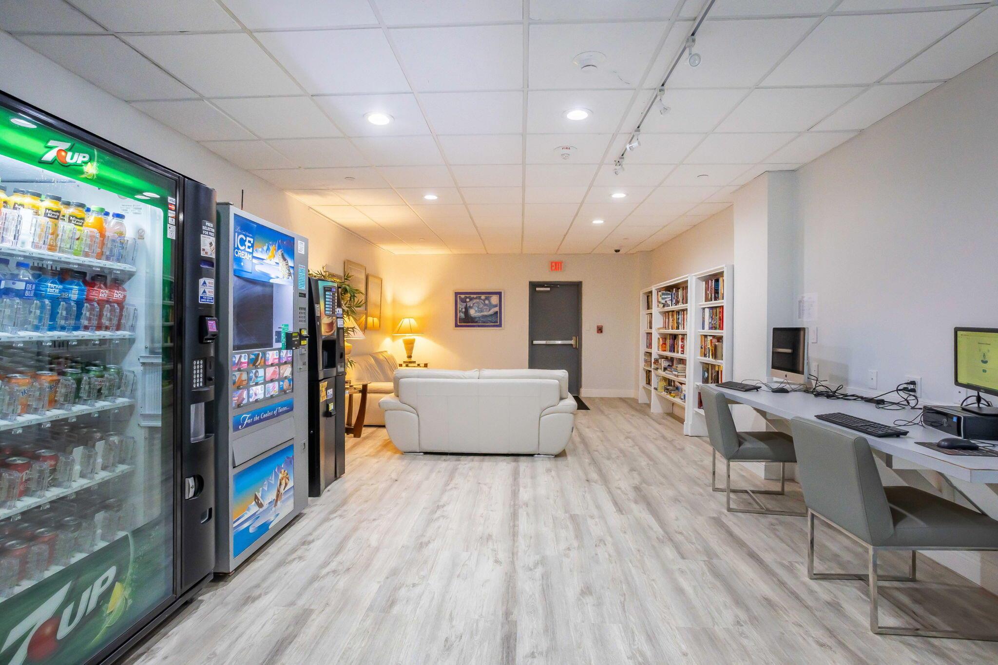 PARLIAMENT HOUSE CONDO - Residential