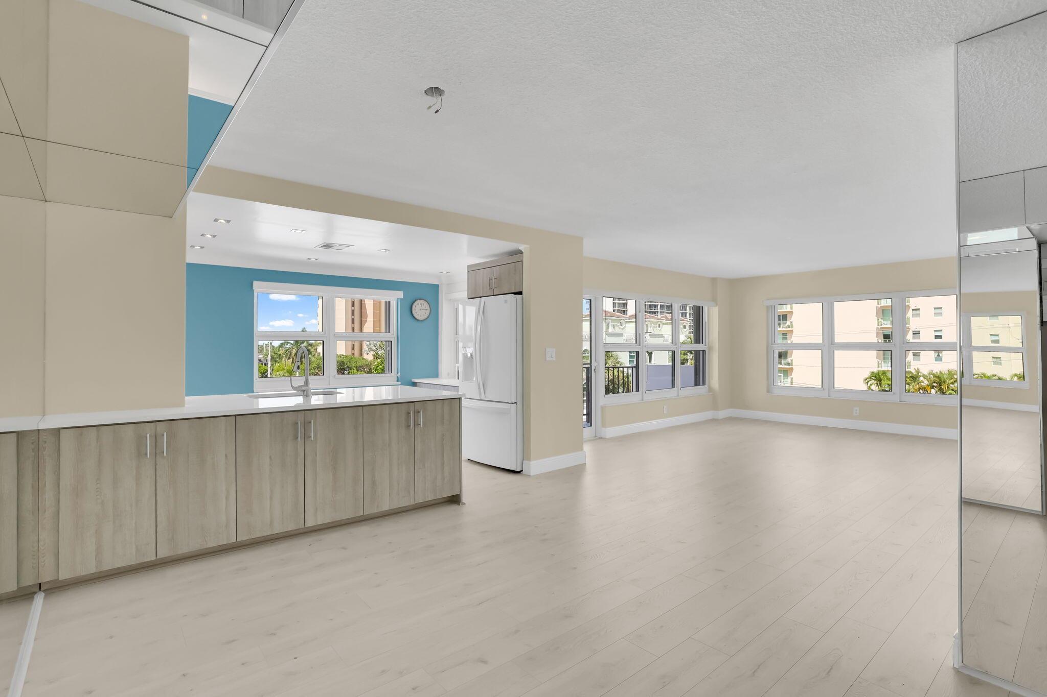 PARLIAMENT HOUSE CONDO - Residential