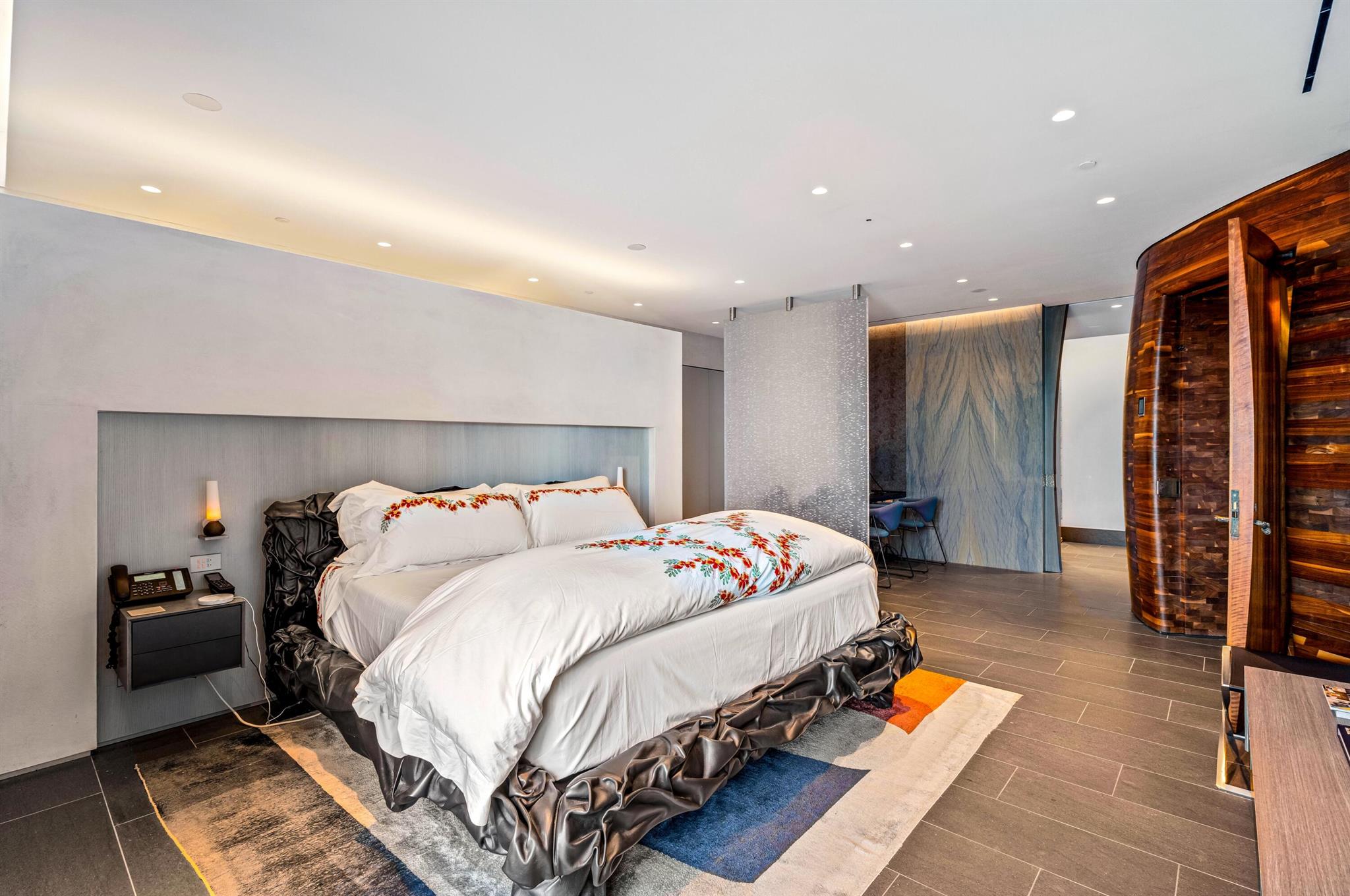 TWO NORTH BREAKERS ROW CO - Residential