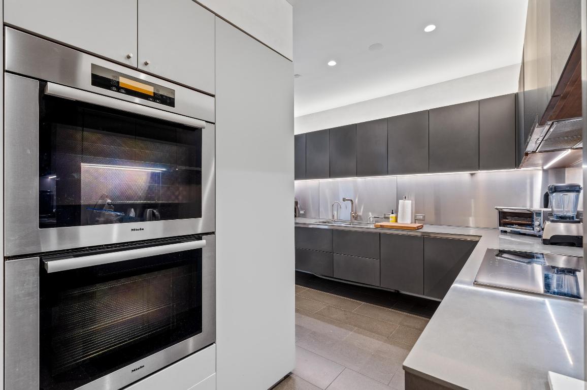 TWO NORTH BREAKERS ROW CONDO - Residential