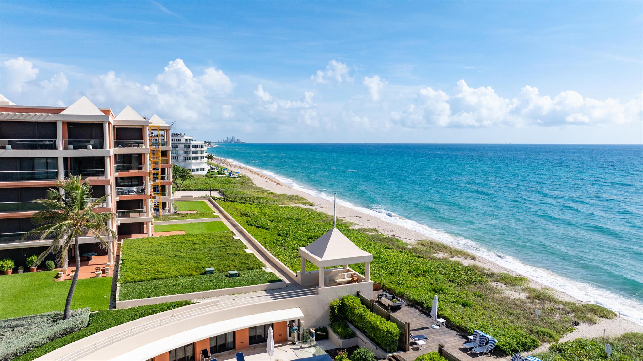 TWO NORTH BREAKERS ROW CO - Residential