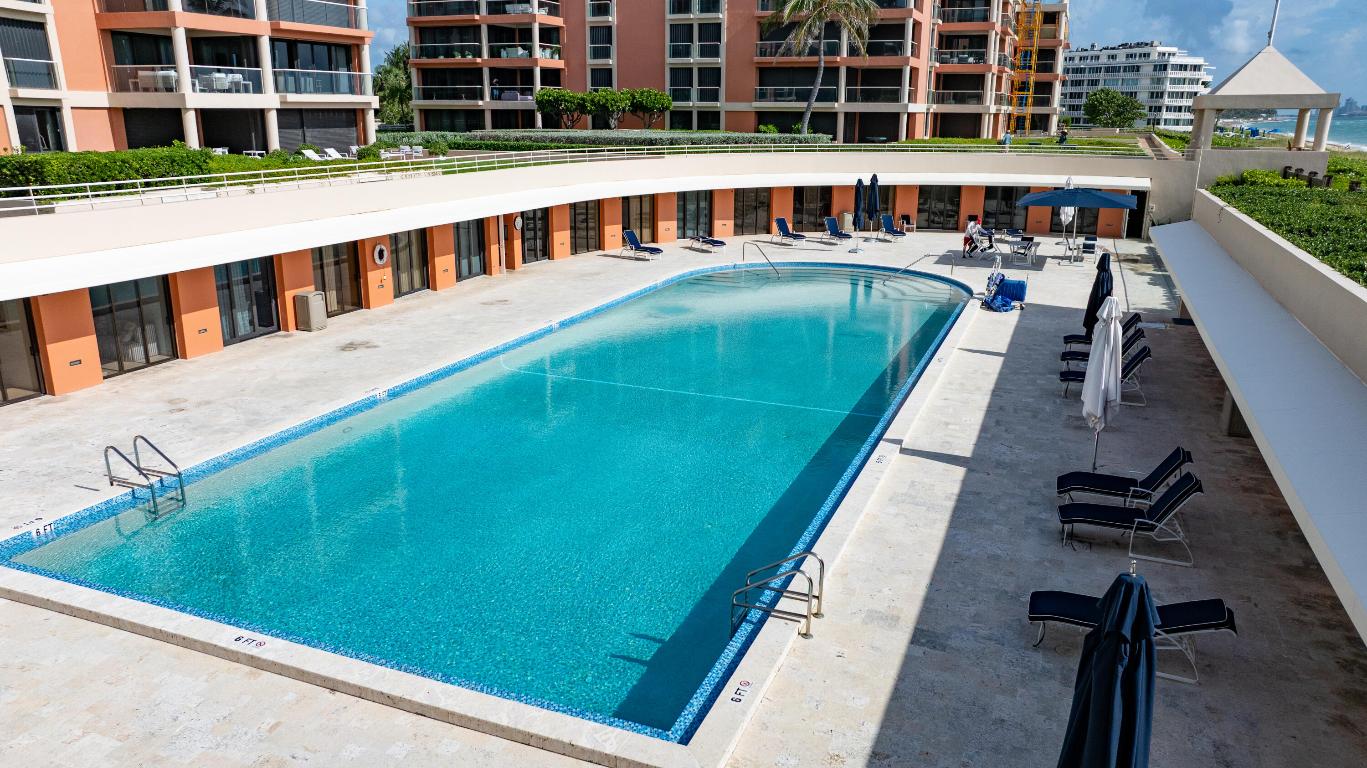 TWO NORTH BREAKERS ROW CONDO - Residential