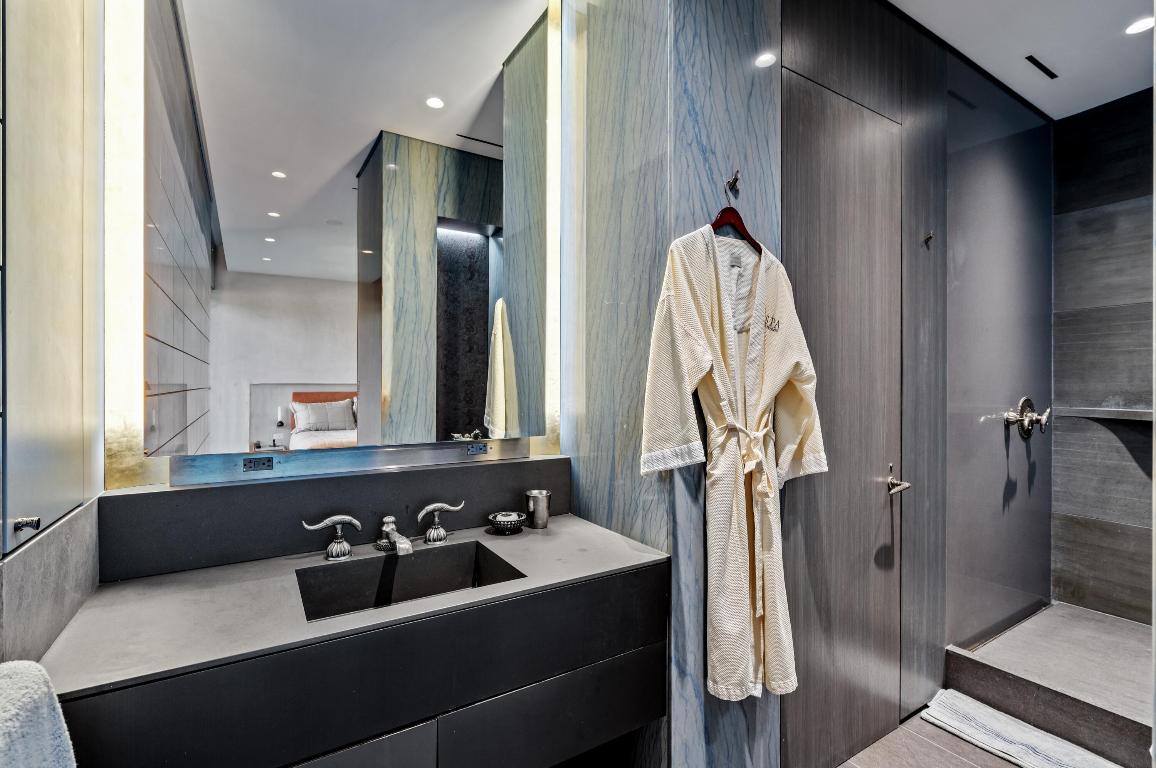 TWO NORTH BREAKERS ROW CONDO - Residential