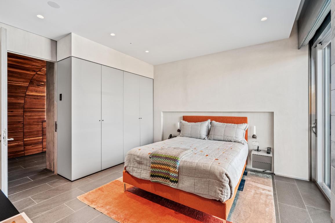 TWO NORTH BREAKERS ROW CONDO - Residential