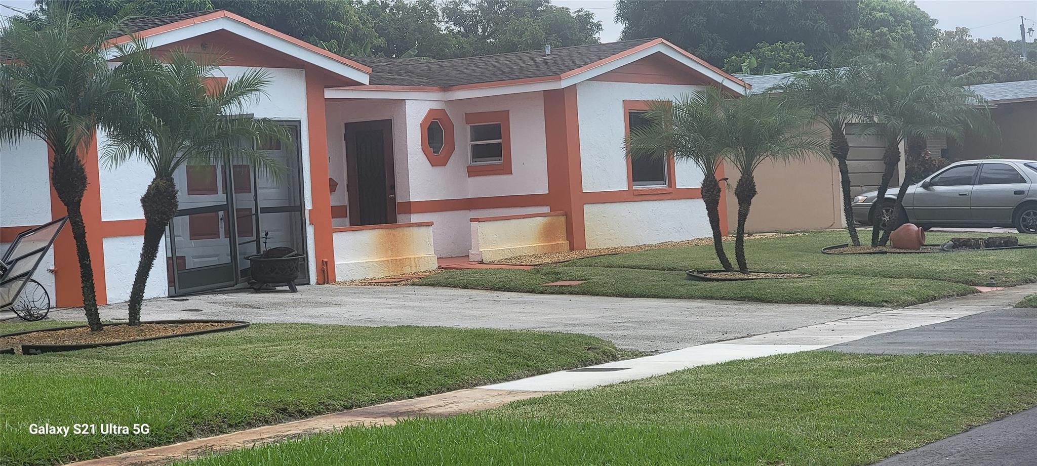 Lauderdale Lakes East Gat - Residential