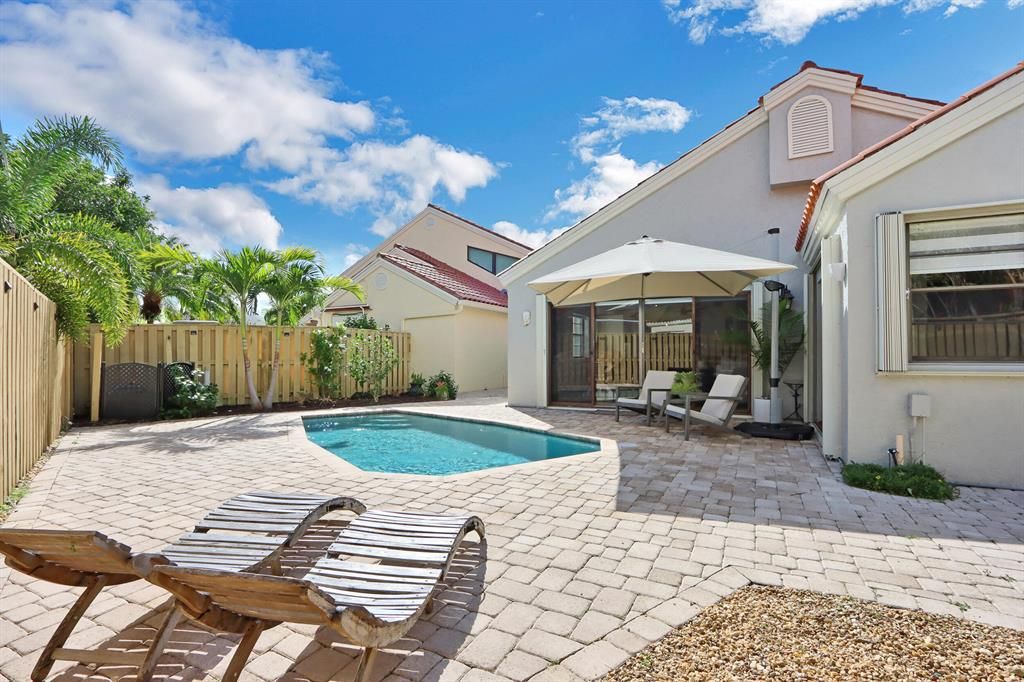 Photo of 13217 St Tropez Circle, Palm Beach Gardens, FL 33410 (MLS # R10761778)