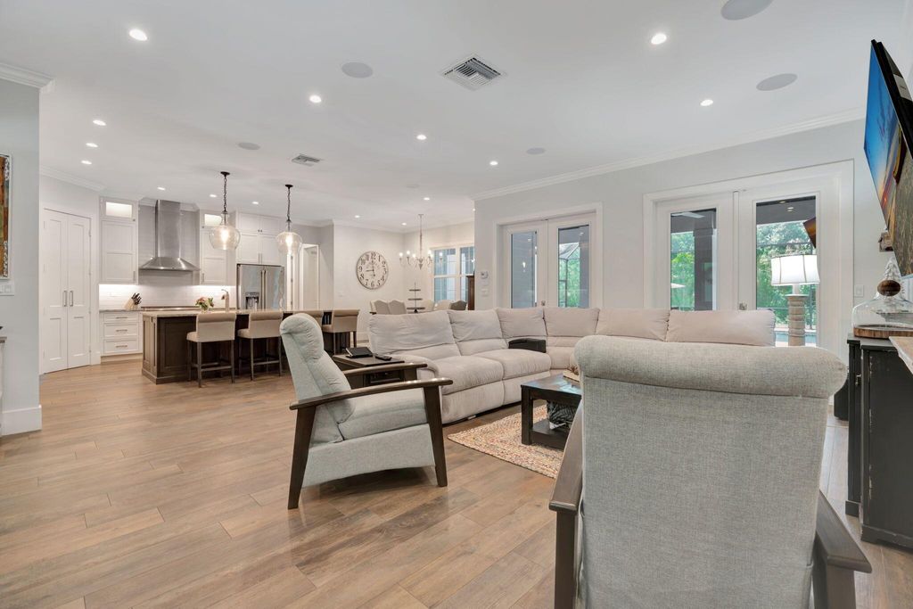 Photo of 10095 176th Lane N, Jupiter, FL 33478 (MLS # R11090478)