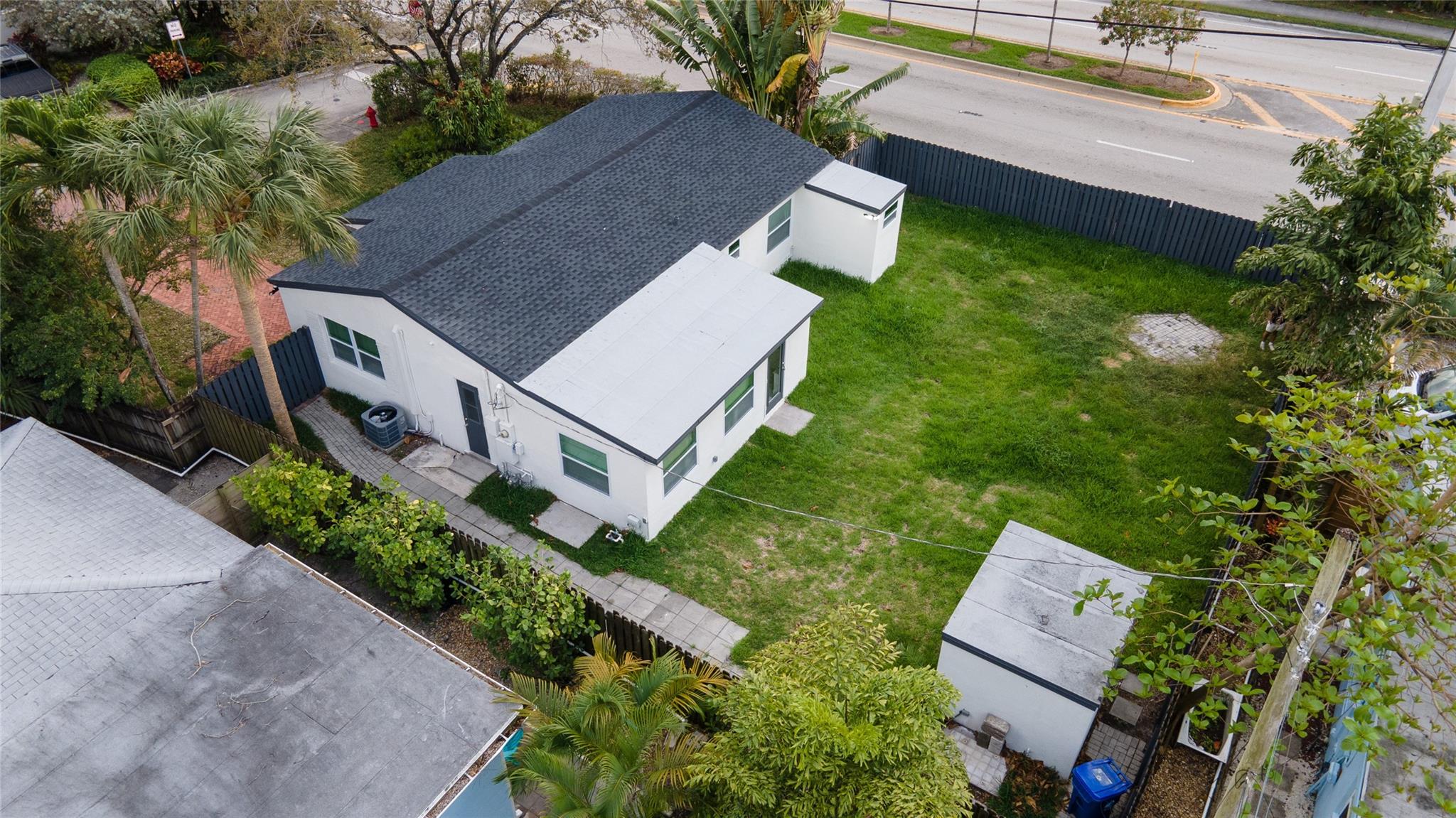 1141 SW 8th Ter