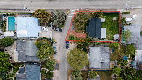 1141 SW 8th Ter Fort Lauderdale FL 33315